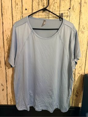 MT Light Blue Men's Short-Sleeve Performance Tee